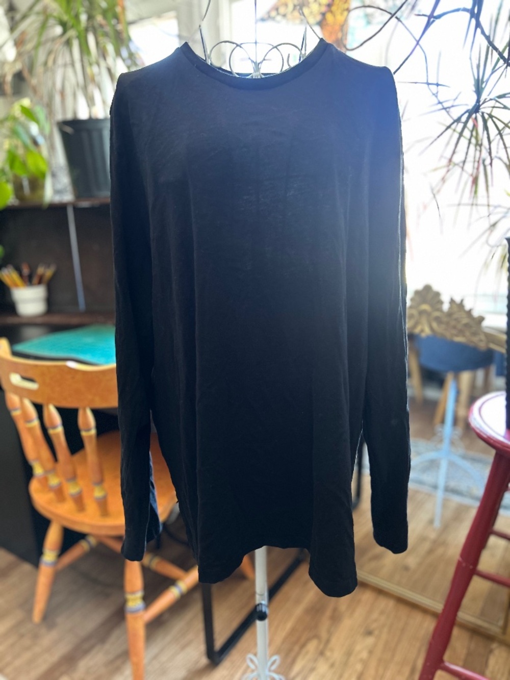 Old Navy long sleeve tee